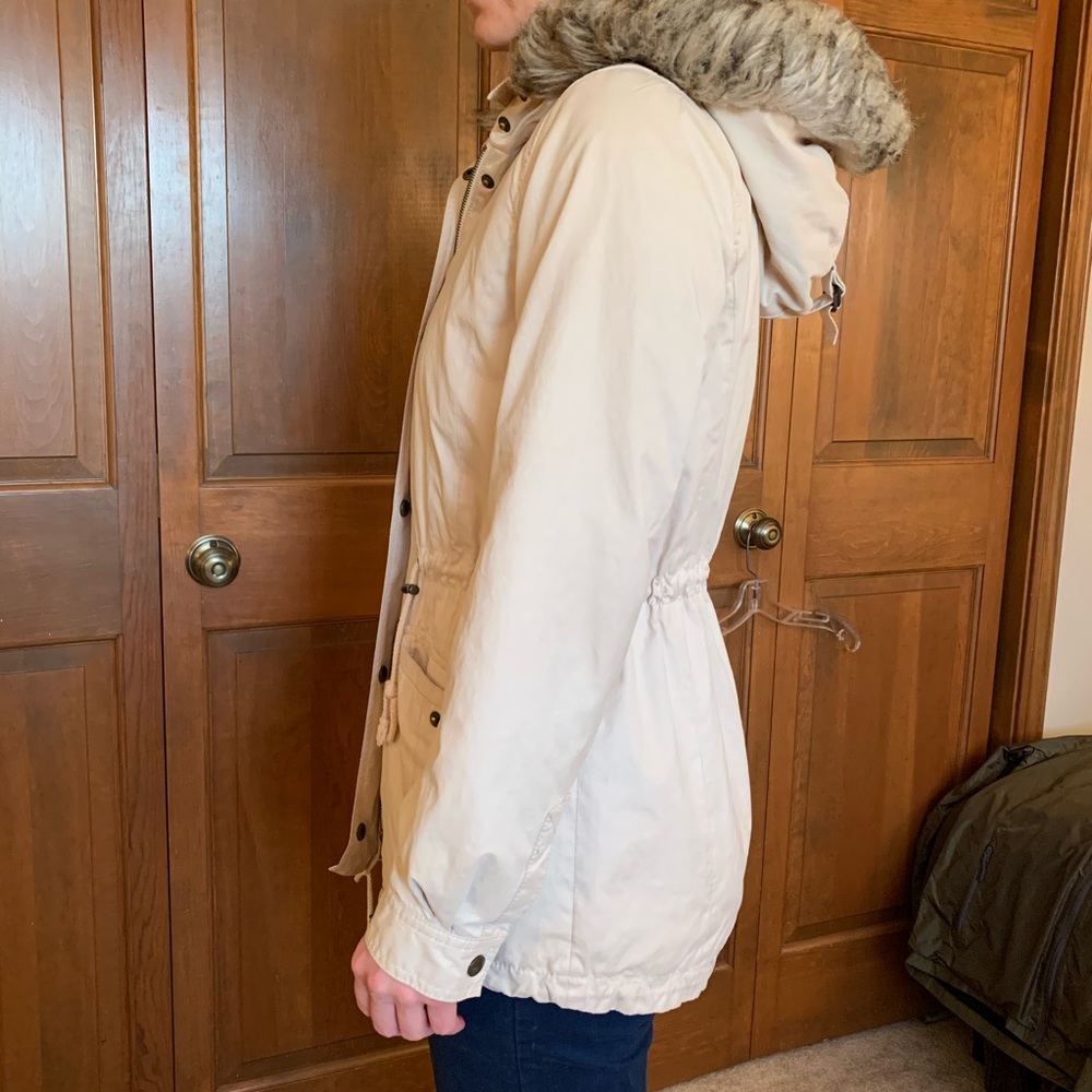 Beige jacket - Picture 2 of 5
